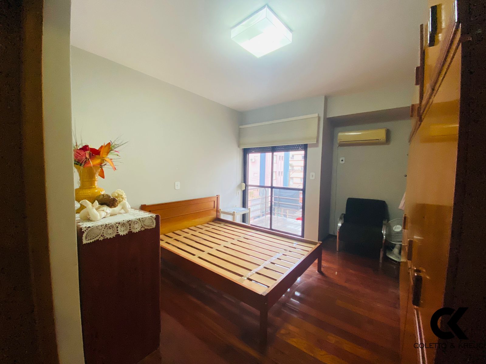 Apartamento à venda com 3 quartos, 114m² - Foto 17