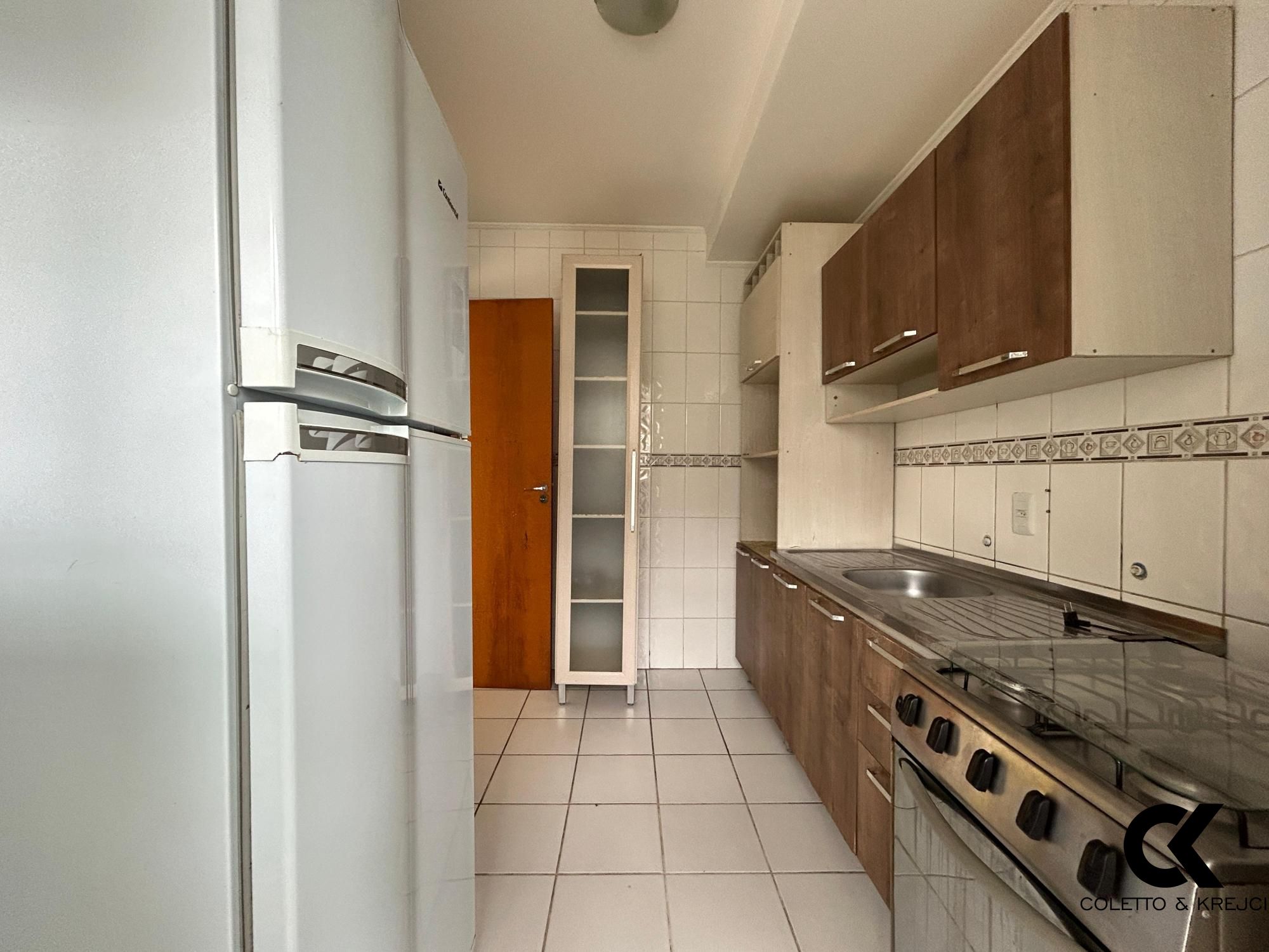 Apartamento à venda com 2 quartos, 62m² - Foto 9