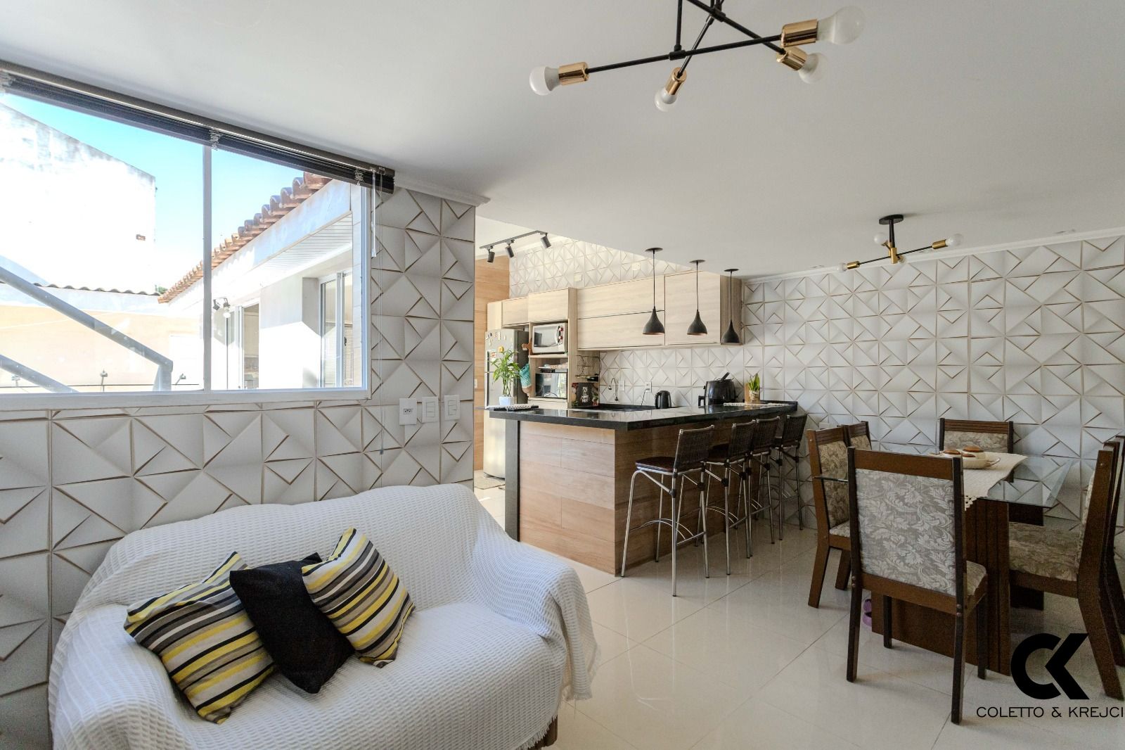 Casa, 4 quartos, 230 m² - Foto 3