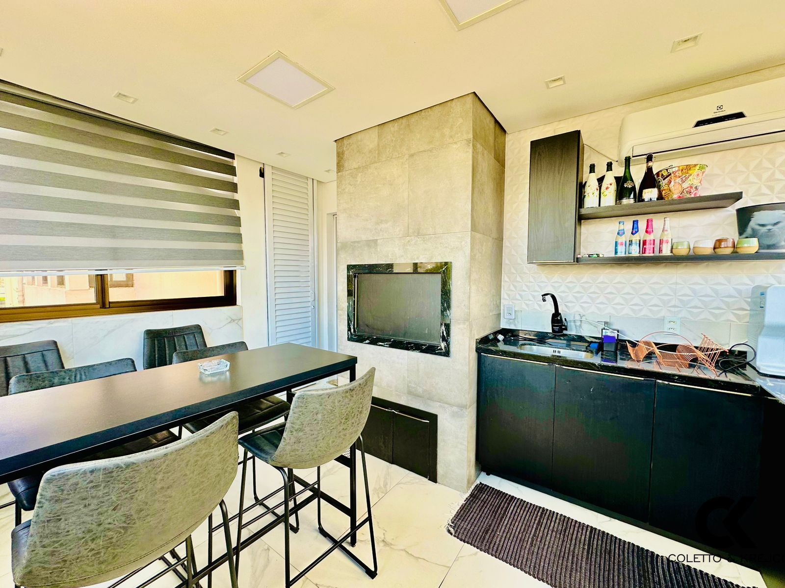 Cobertura, 4 quartos, 211 m² - Foto 2