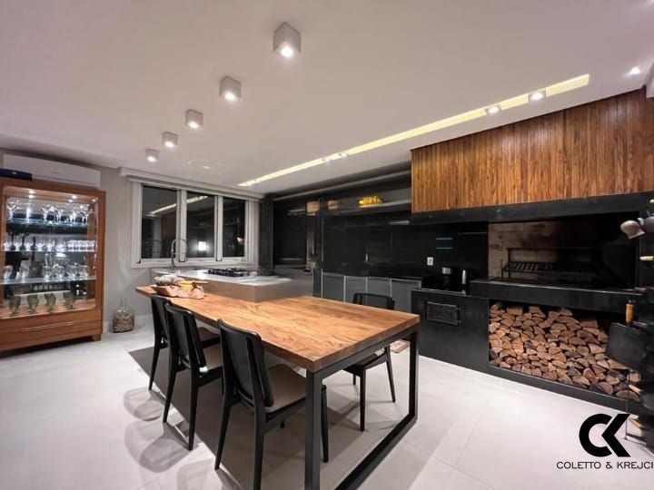 Casa, 3 quartos, 325 m² - Foto 8