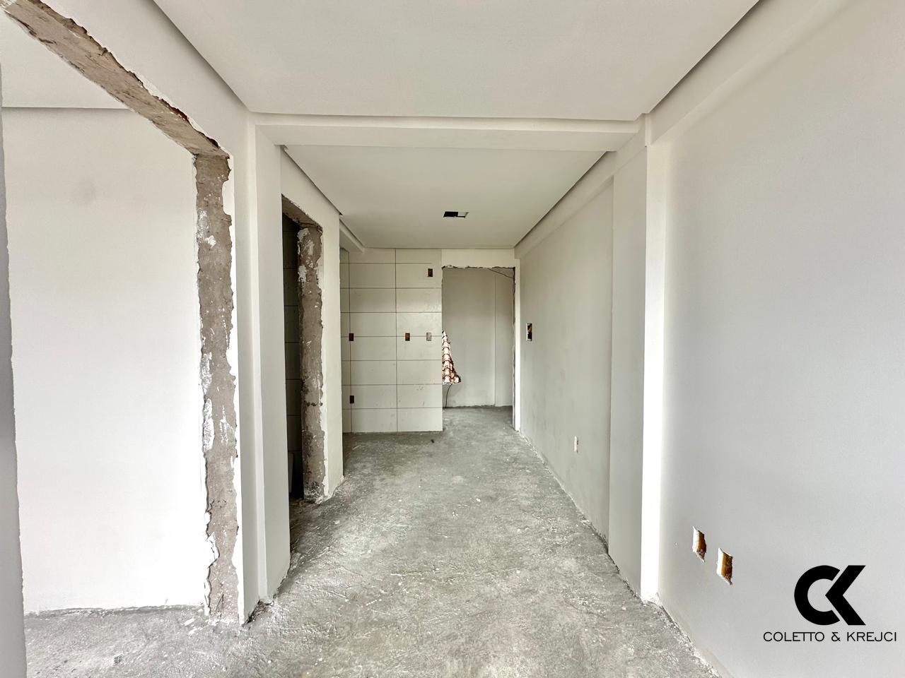 Apartamento, 1 quarto, 41 m² - Foto 2
