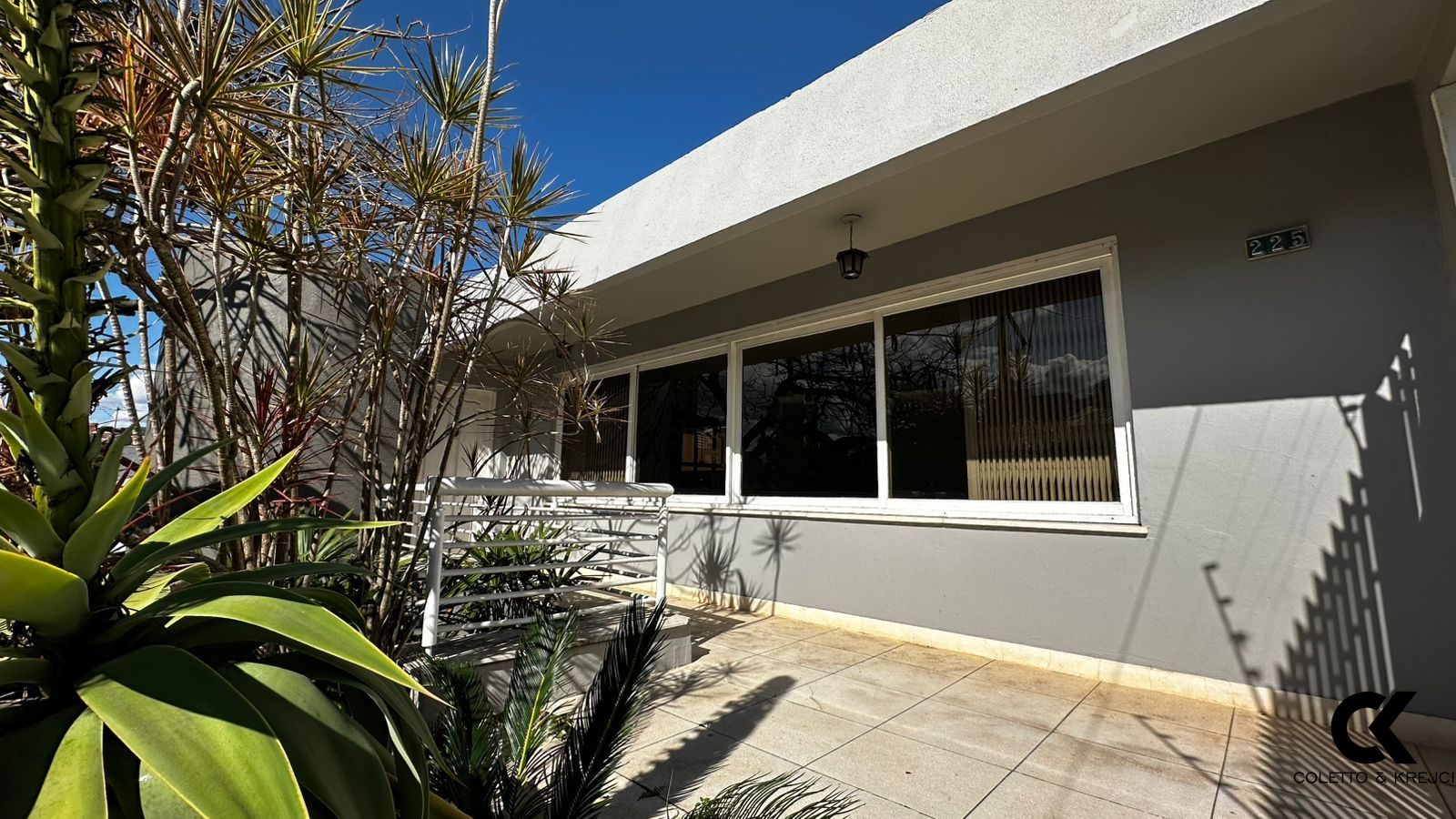 Casa, 3 quartos, 375 m² - Foto 1