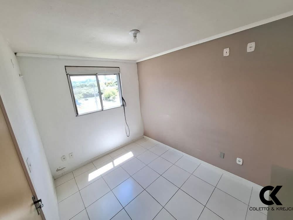 Apartamento à venda com 3 quartos, 59m² - Foto 4