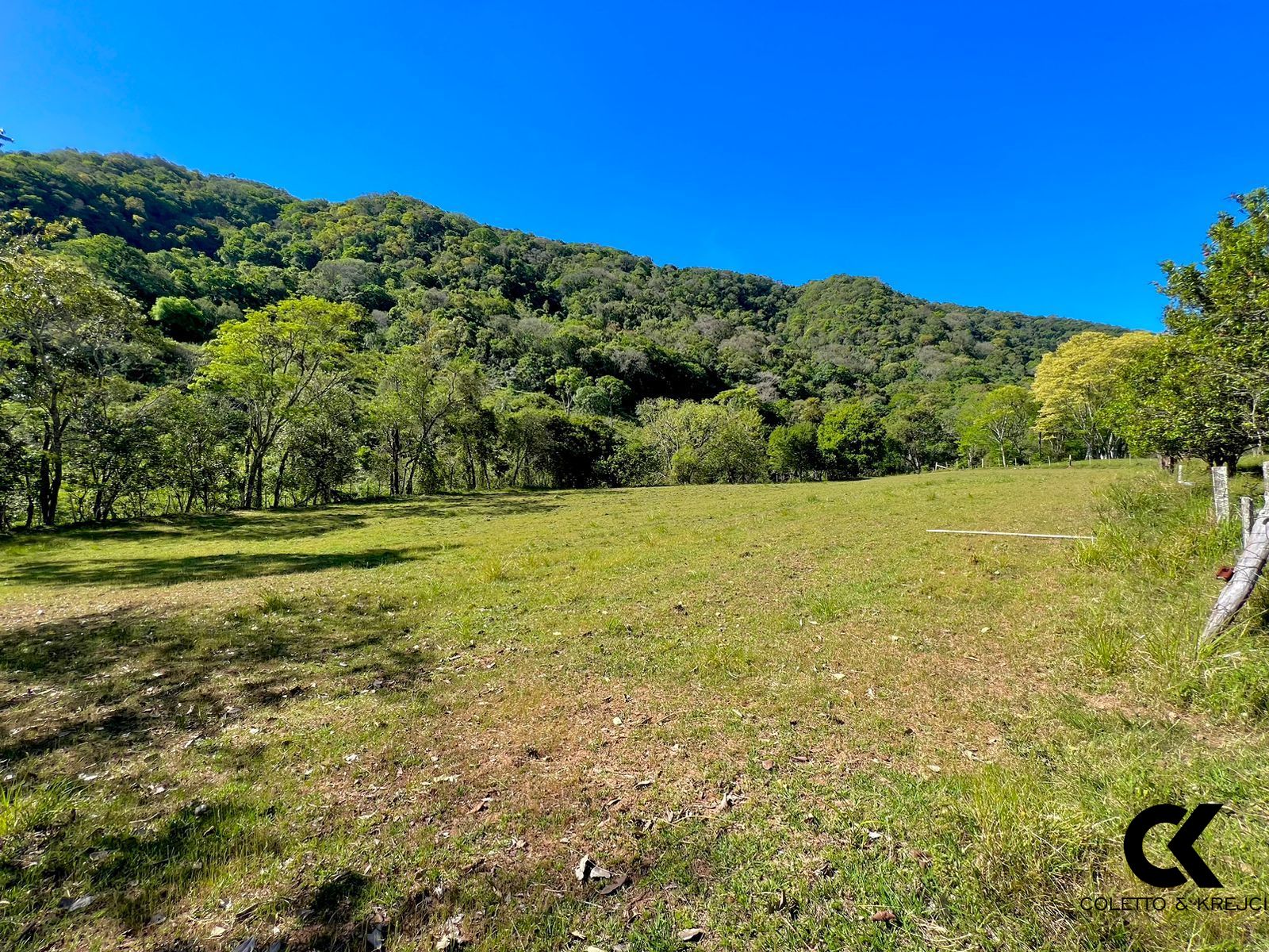 Sítio à venda com 10 quartos, 600m² - Foto 37