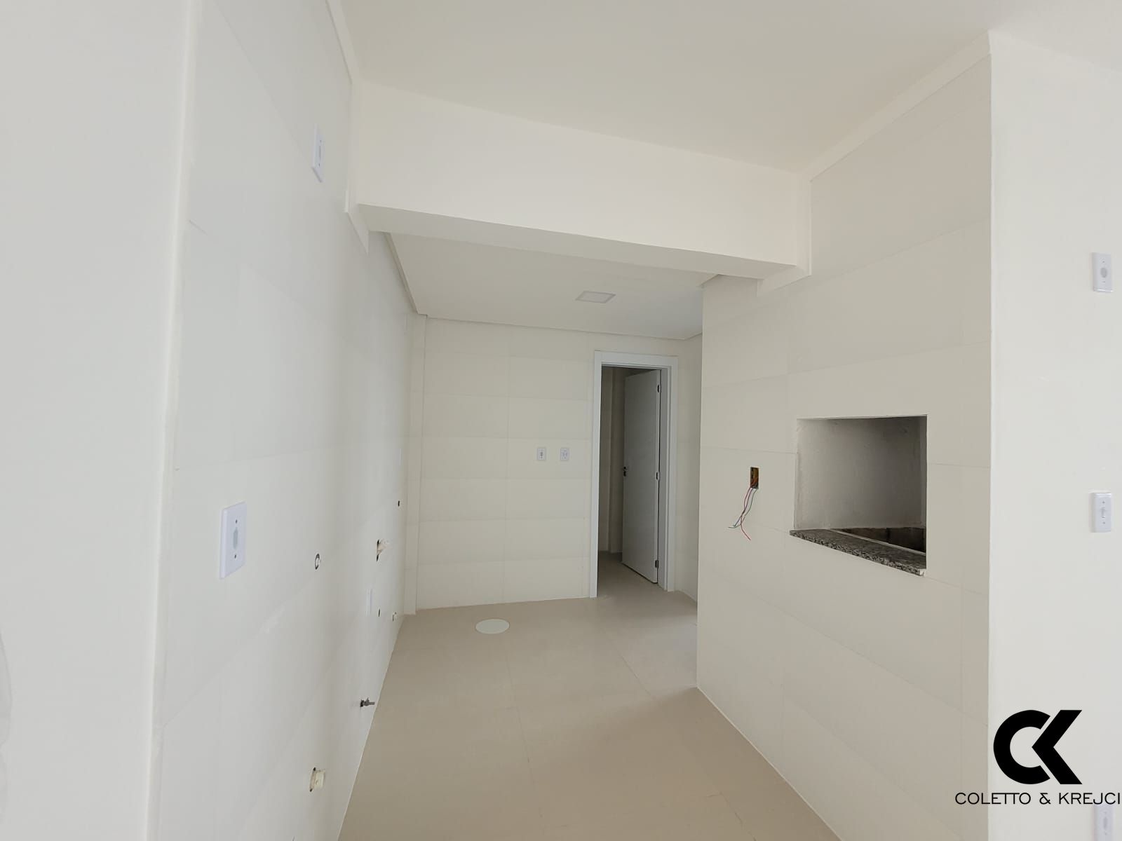 Apartamento à venda com 1 quarto, 39m² - Foto 3