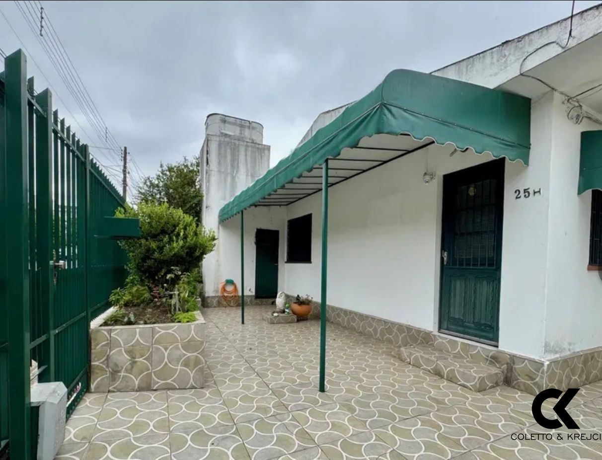 Casa, 8 quartos, 329 m² - Foto 2