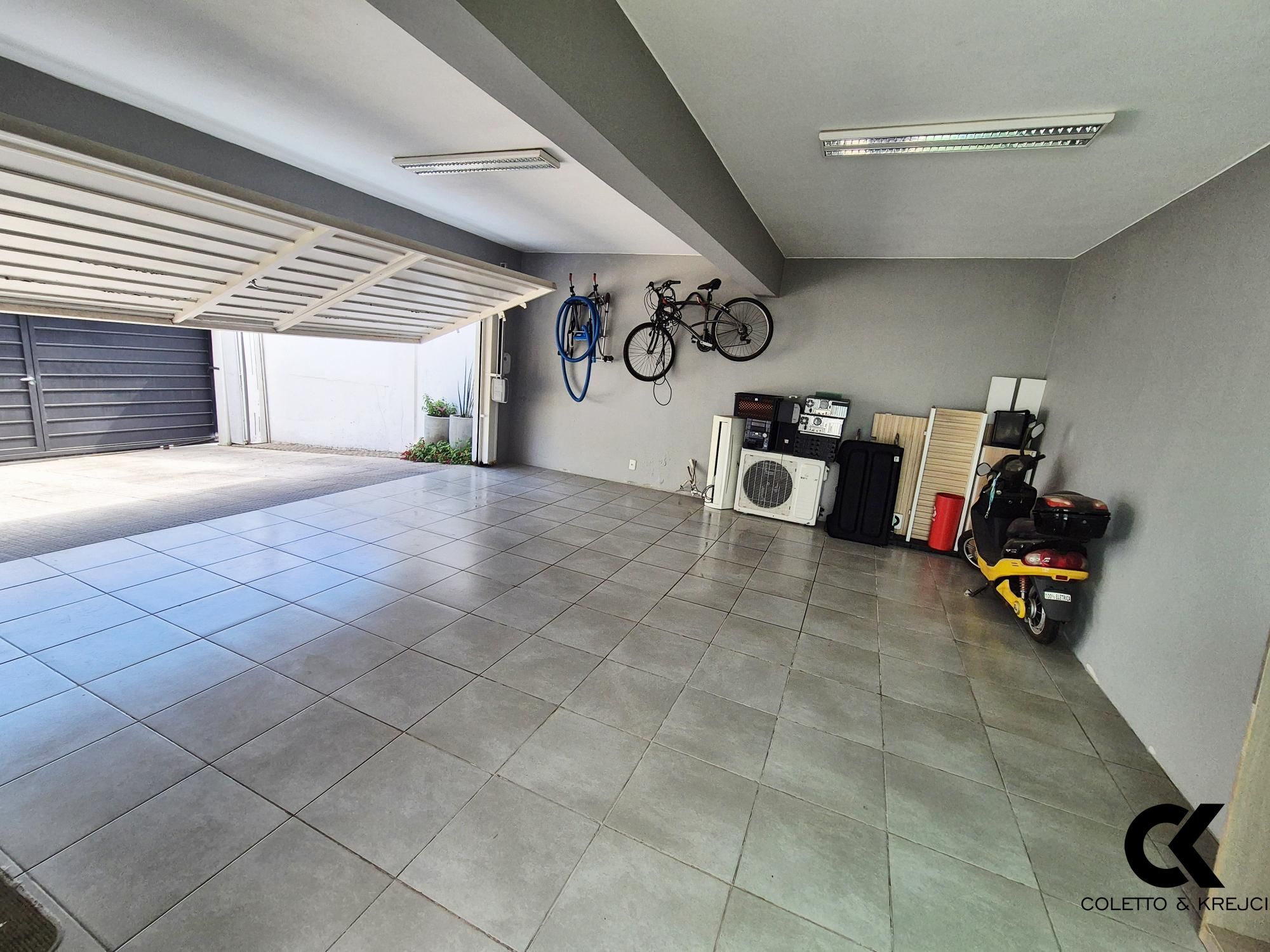 Casa, 3 quartos, 278 m² - Foto 14