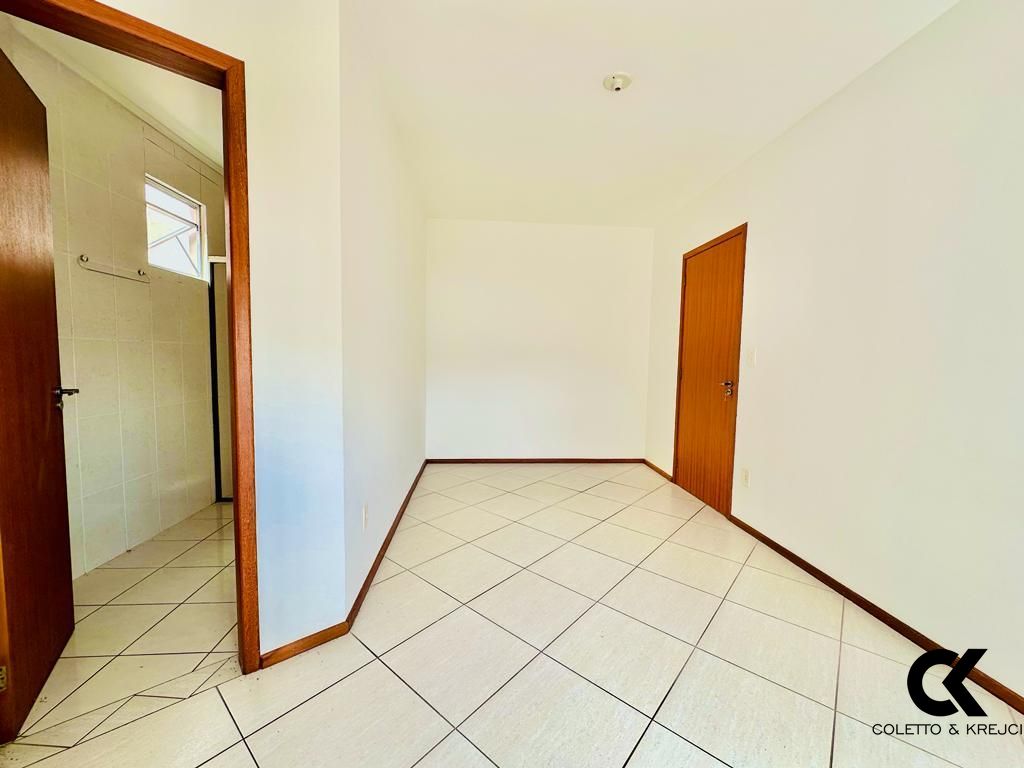 Apartamento à venda com 1 quarto, 38m² - Foto 5