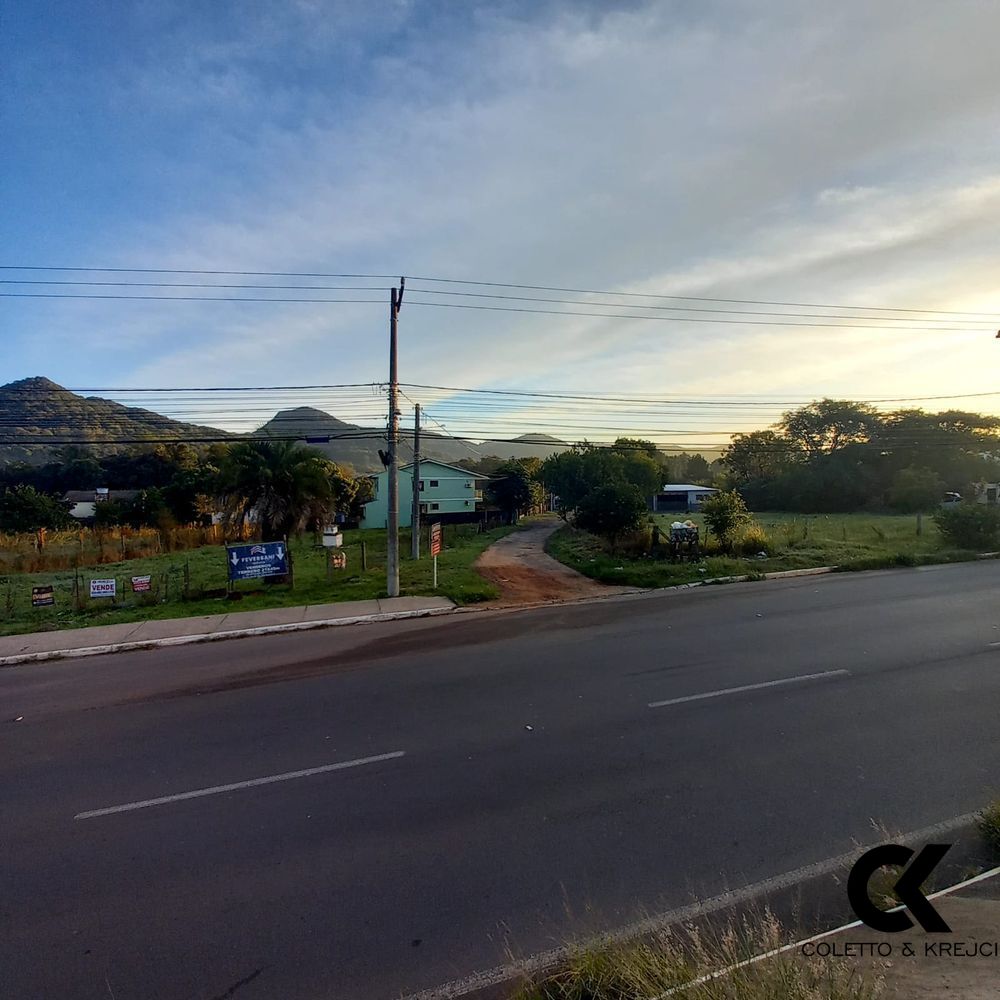 Loteamento e Condomínio, 924 m² - Foto 8