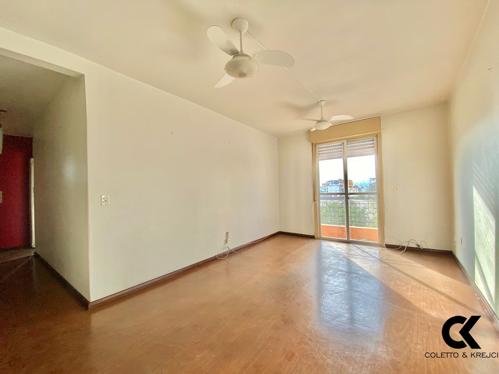 Apartamento à venda com 3 quartos, 84m² - Foto 4