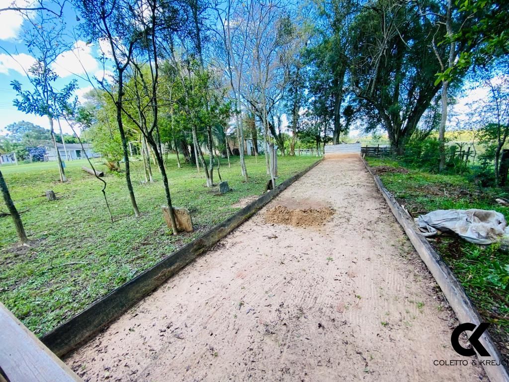 Chácara à venda com 3 quartos, 195m² - Foto 9