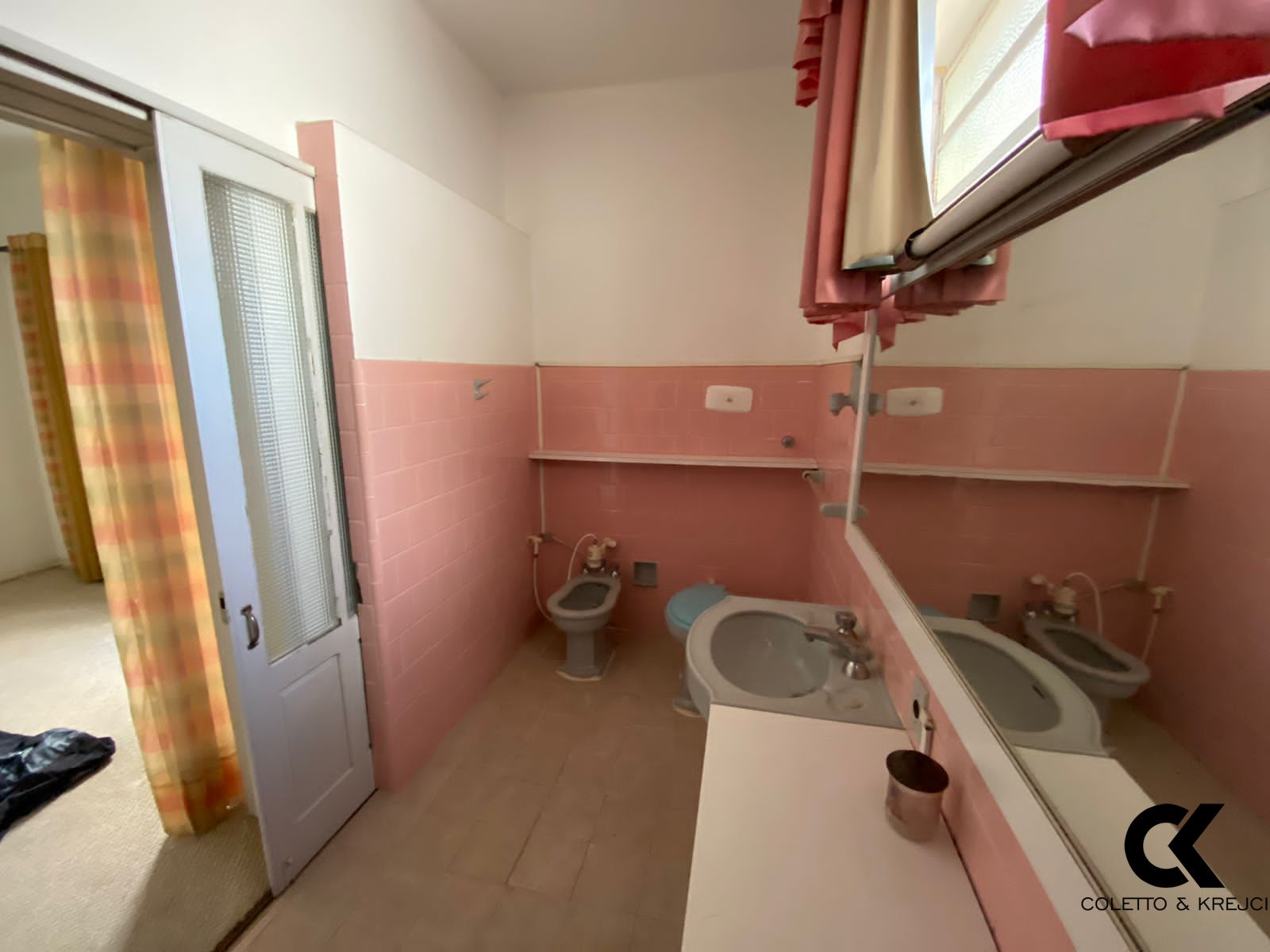 Casa à venda com 3 quartos, 200m² - Foto 25