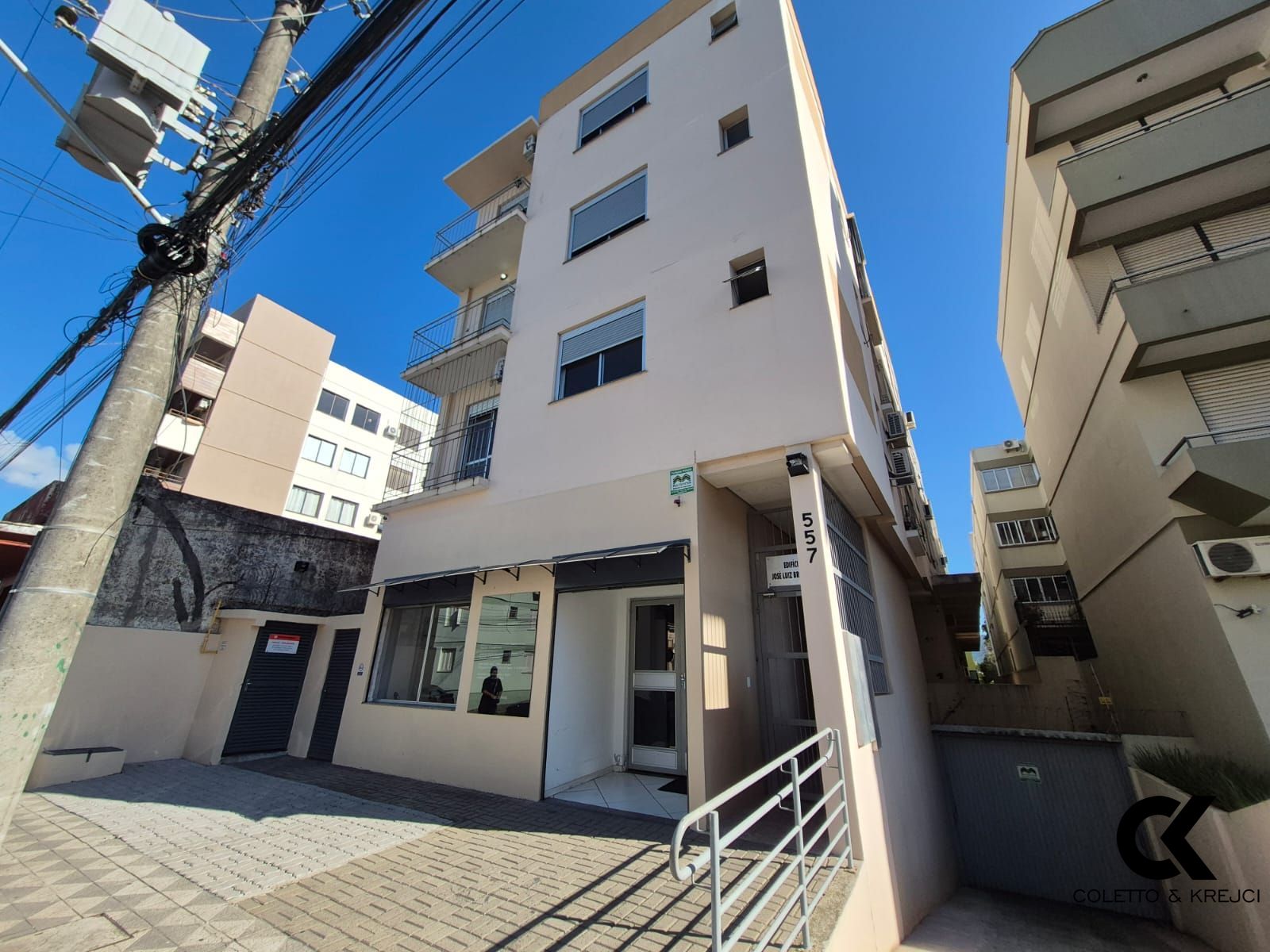 Apartamento, 2 quartos, 61 m² - Foto 1