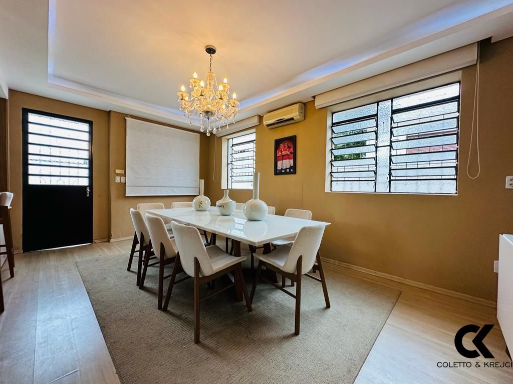 Casa, 4 quartos, 192 m² - Foto 2