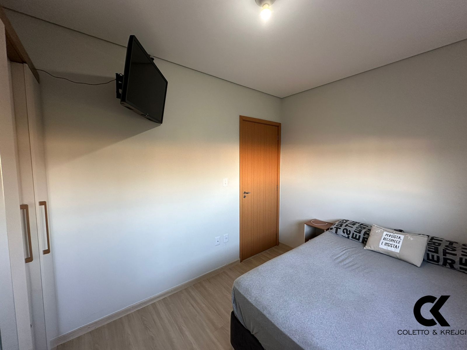 Apartamento à venda com 2 quartos, 51m² - Foto 19