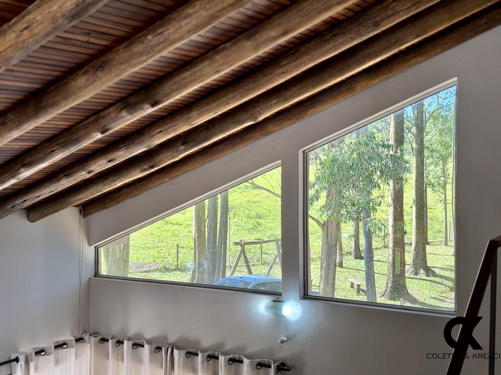 Chácara à venda com 2 quartos, 200m² - Foto 23