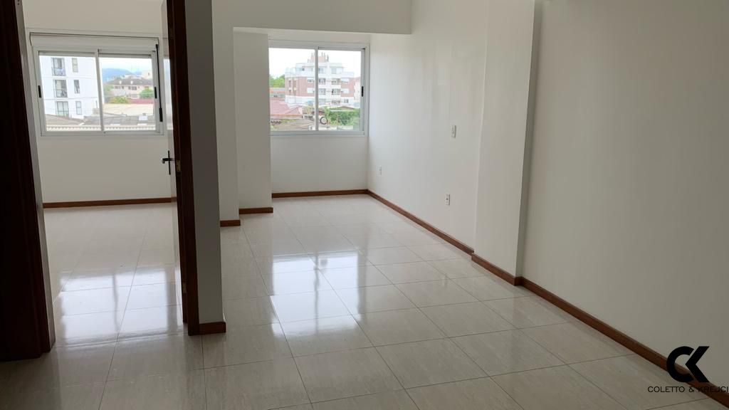 Apartamento à venda com 1 quarto, 50m² - Foto 2