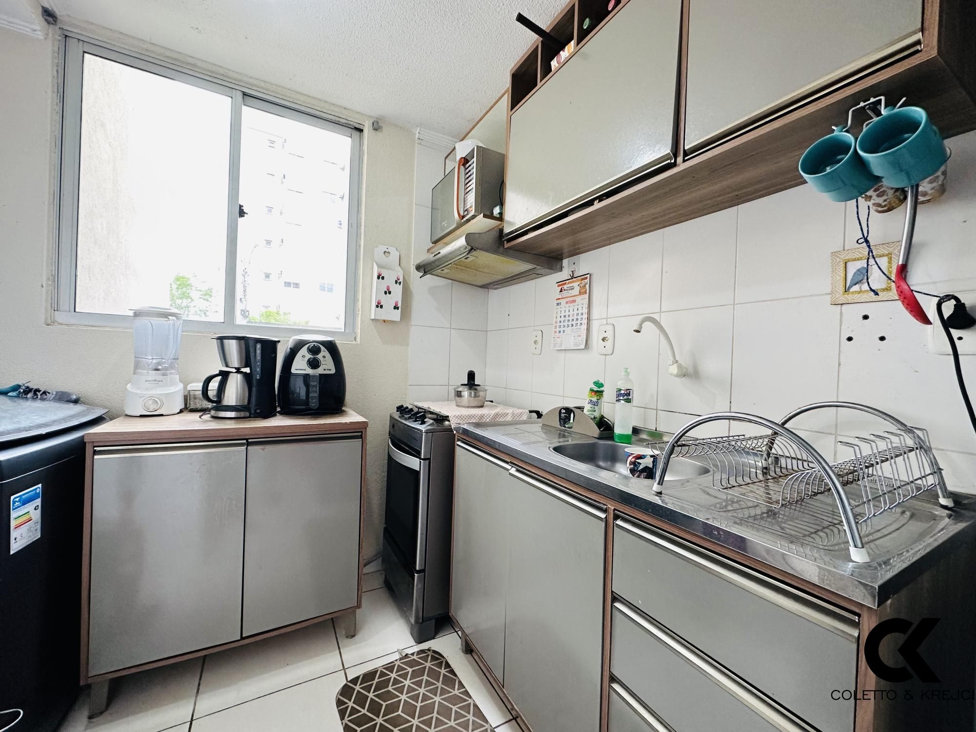 Apartamento à venda com 2 quartos, 49m² - Foto 4