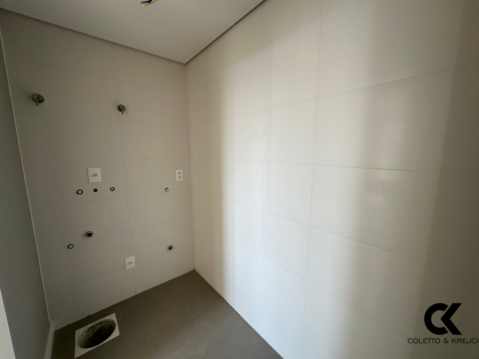 Apartamento à venda com 2 quartos, 87m² - Foto 6