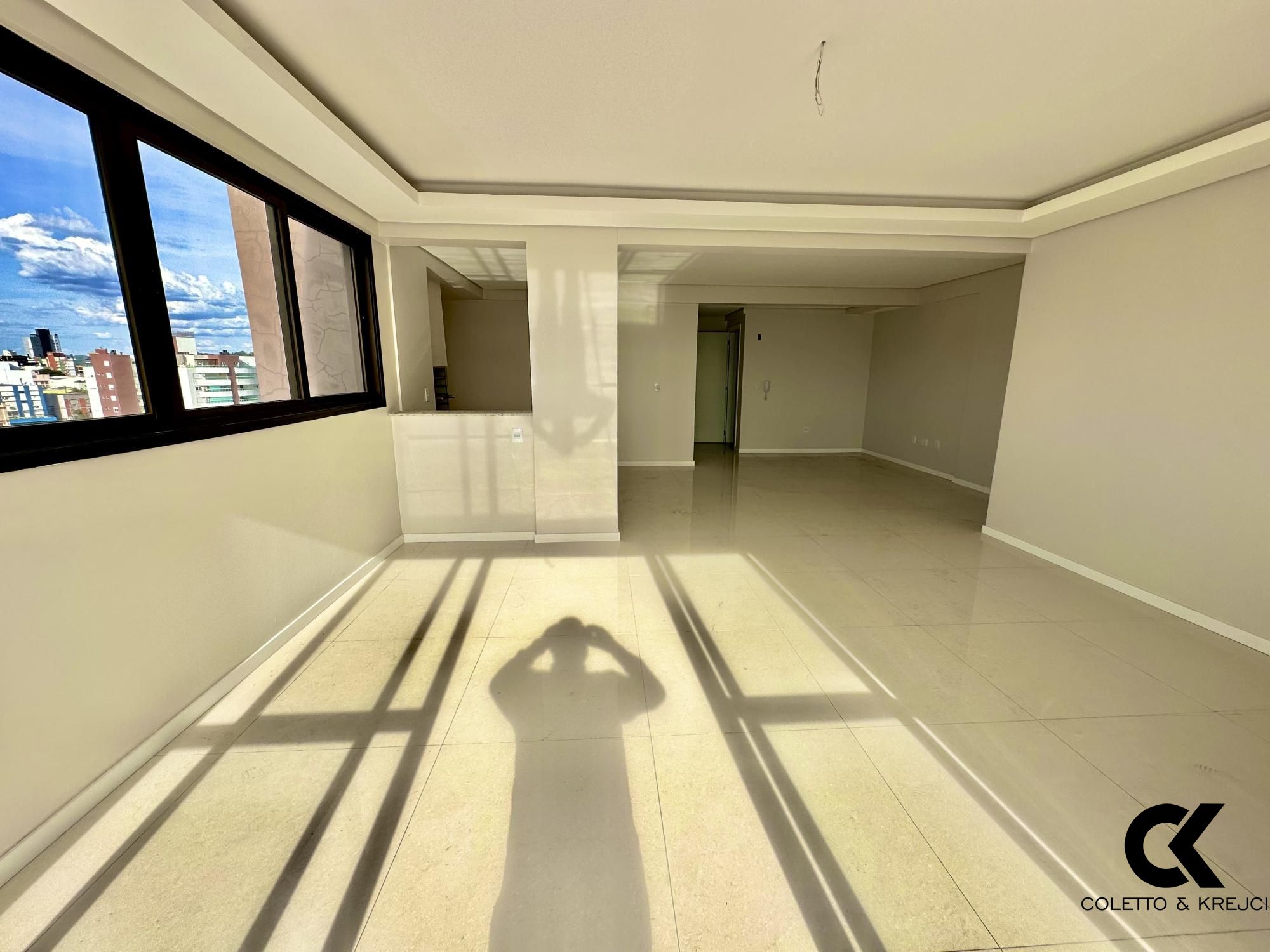 Apartamento à venda com 4 quartos, 297m² - Foto 15