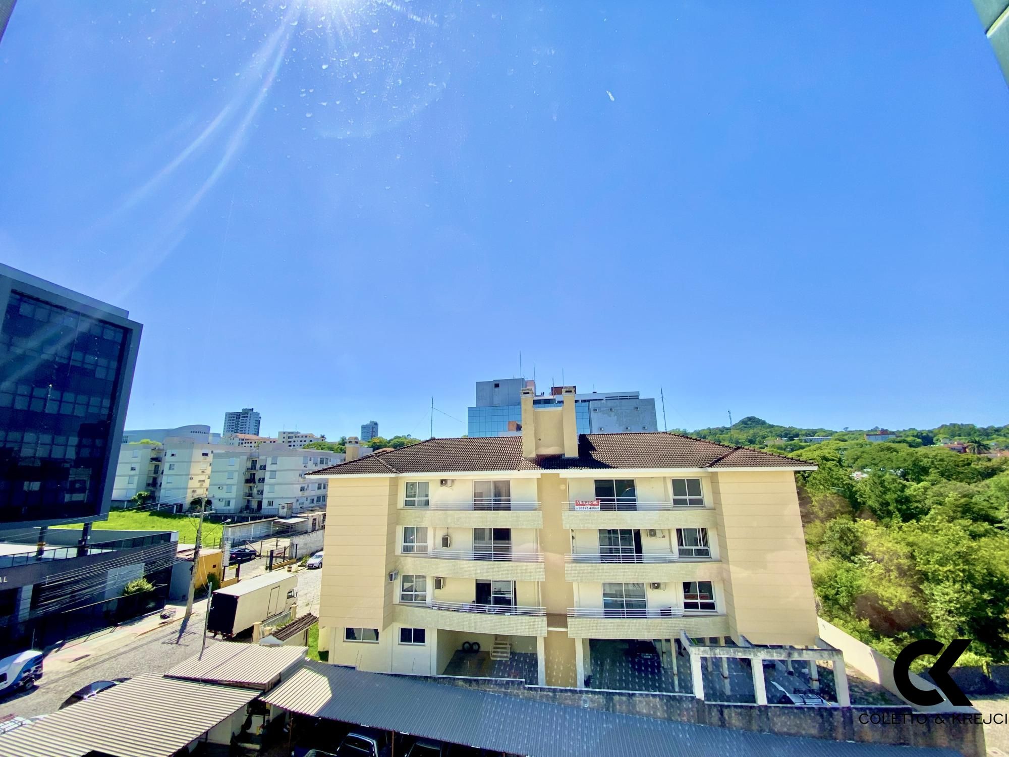 Apartamento à venda com 2 quartos, 68m² - Foto 10