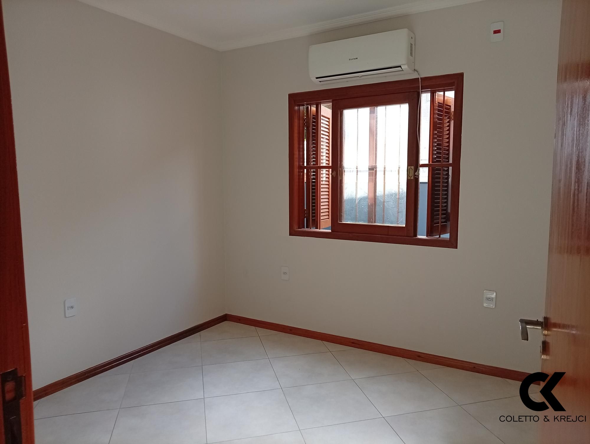 Casa, 3 quartos, 94 m² - Foto 3