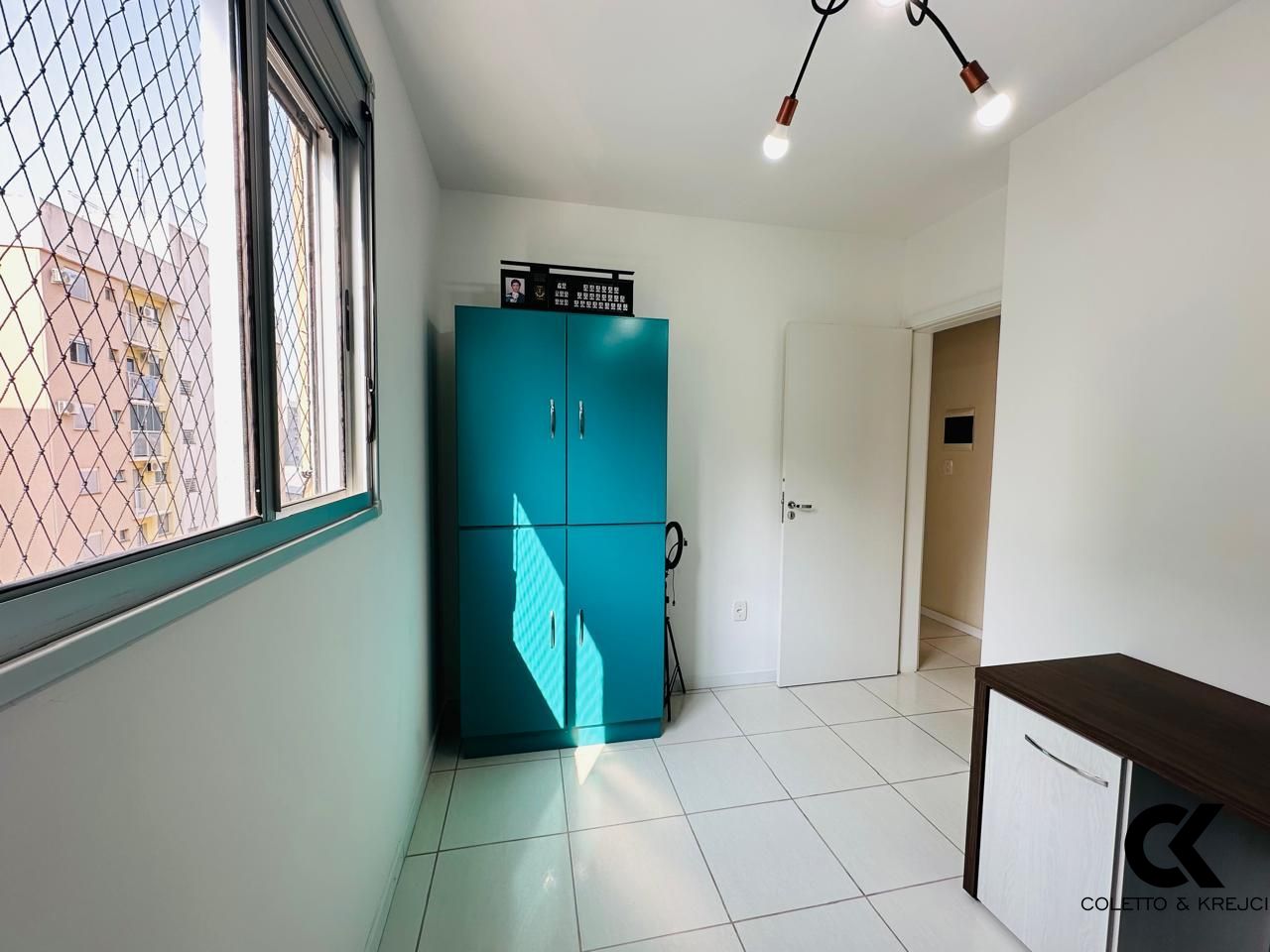 Apartamento à venda com 3 quartos, 60m² - Foto 9