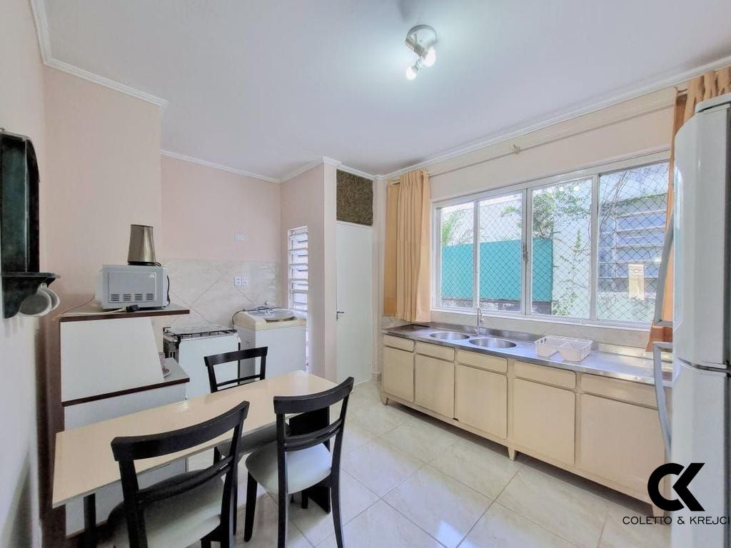 Apartamento à venda com 2 quartos, 106m² - Foto 3