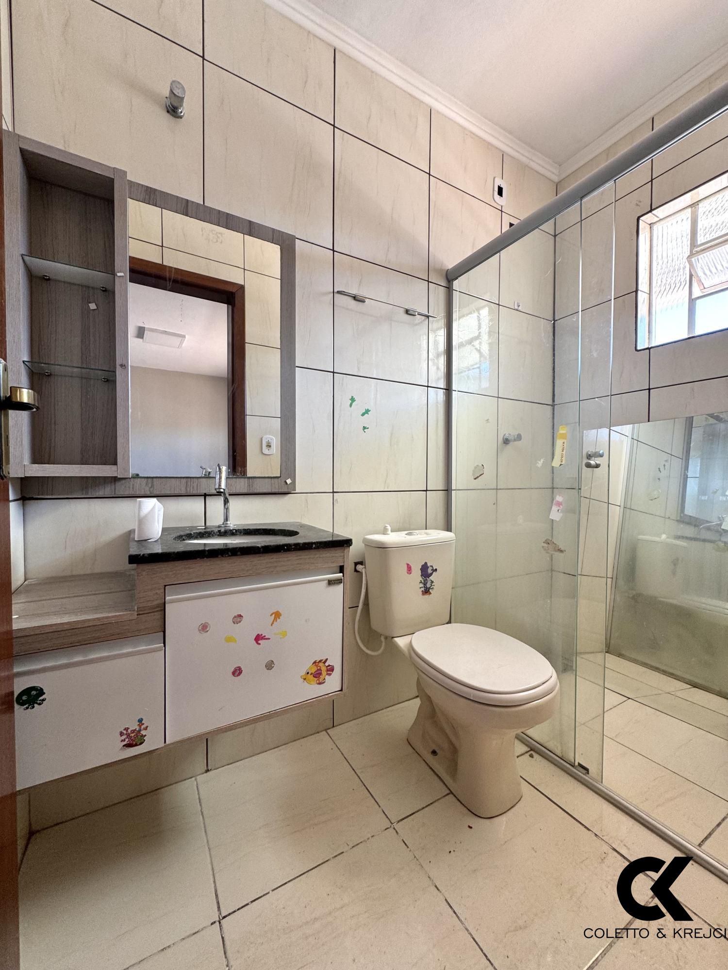 Casa, 3 quartos, 219 m² - Foto 9