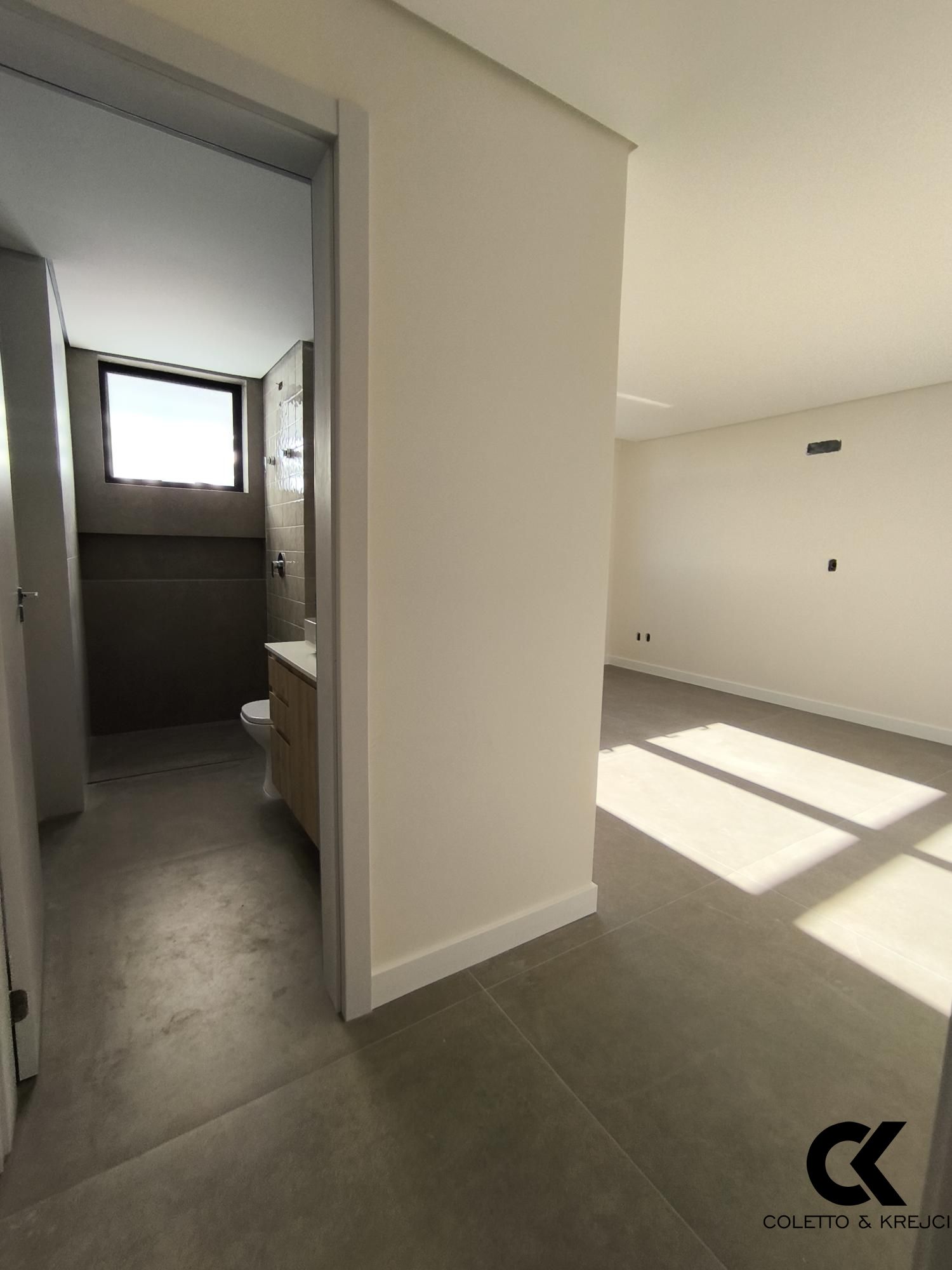 Apartamento à venda com 3 quartos, 195m² - Foto 11