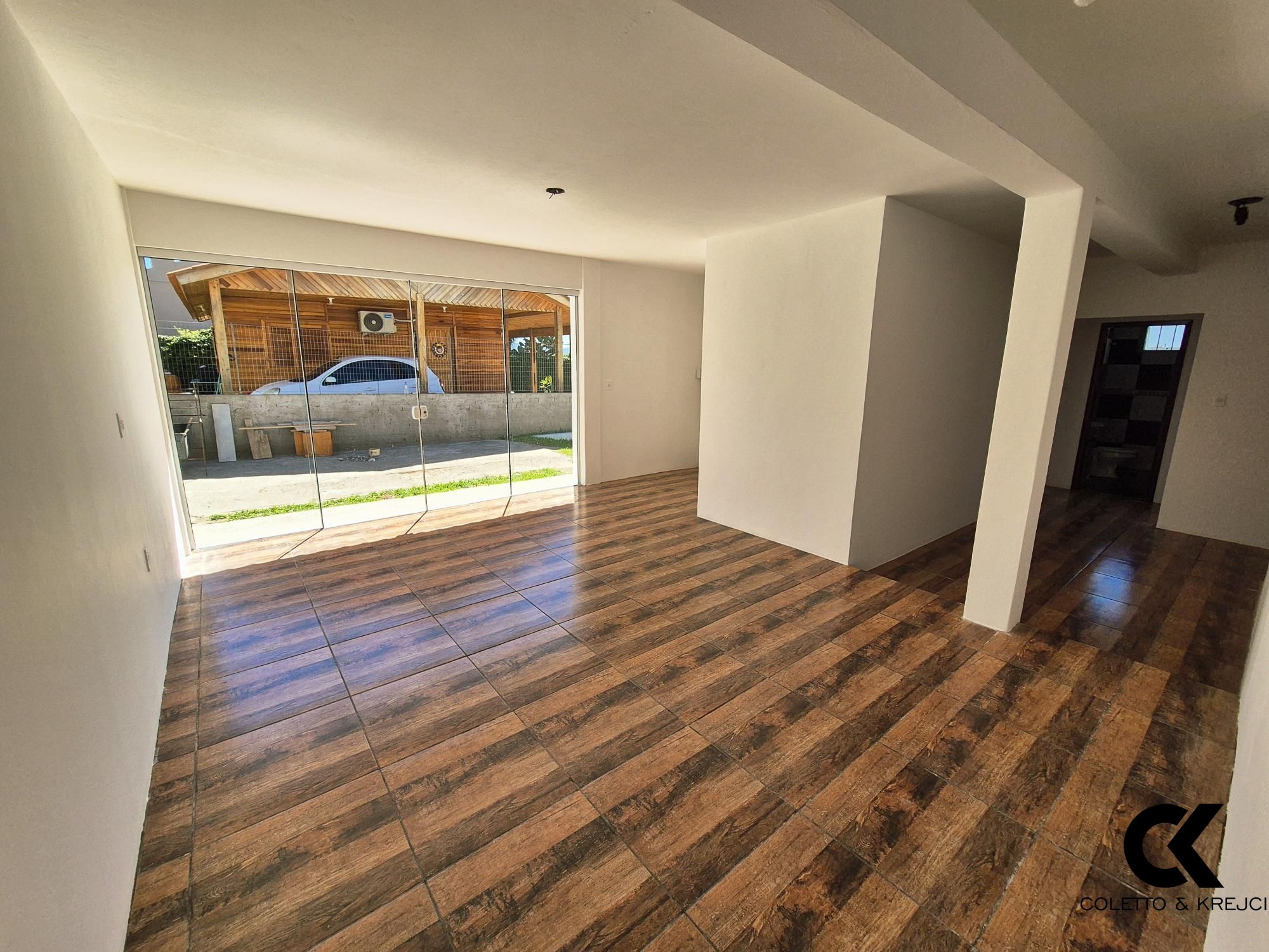 Casa, 5 quartos, 200 m² - Foto 2