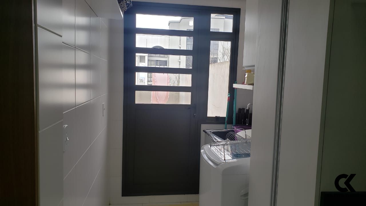 Apartamento à venda com 3 quartos, 103m² - Foto 7