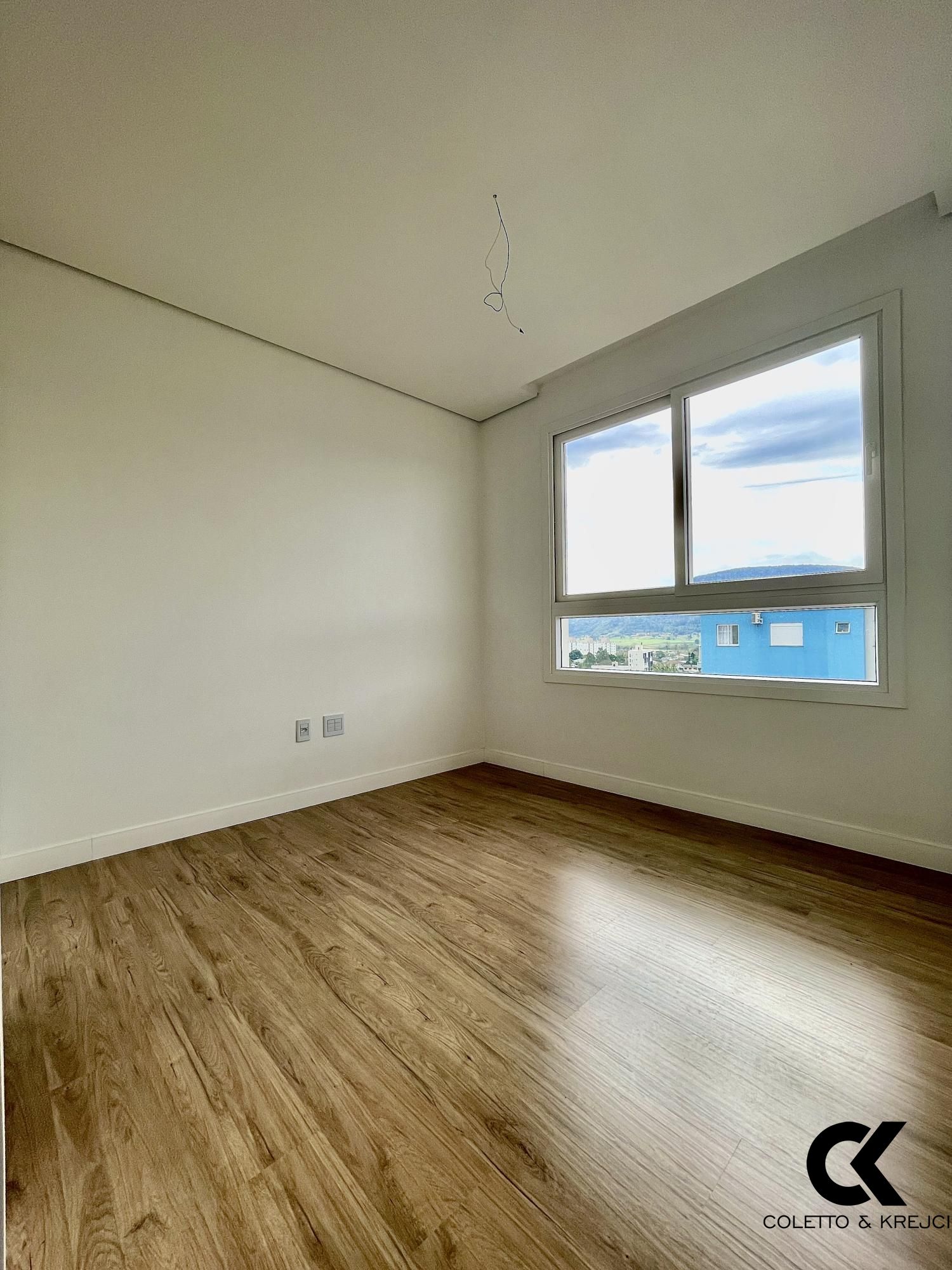 Apartamento à venda com 2 quartos, 66m² - Foto 27