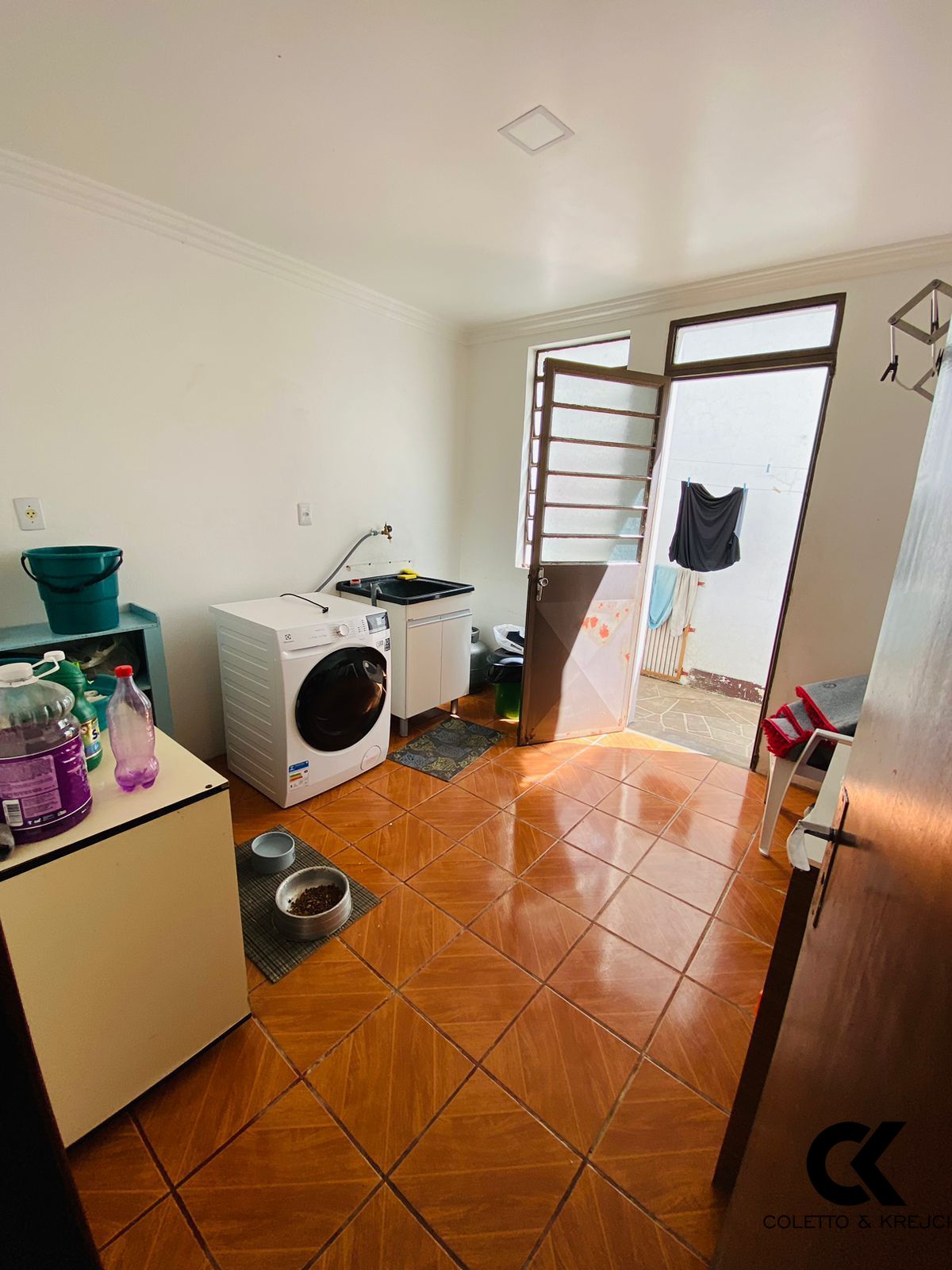 Casa à venda com 4 quartos, 226m² - Foto 7