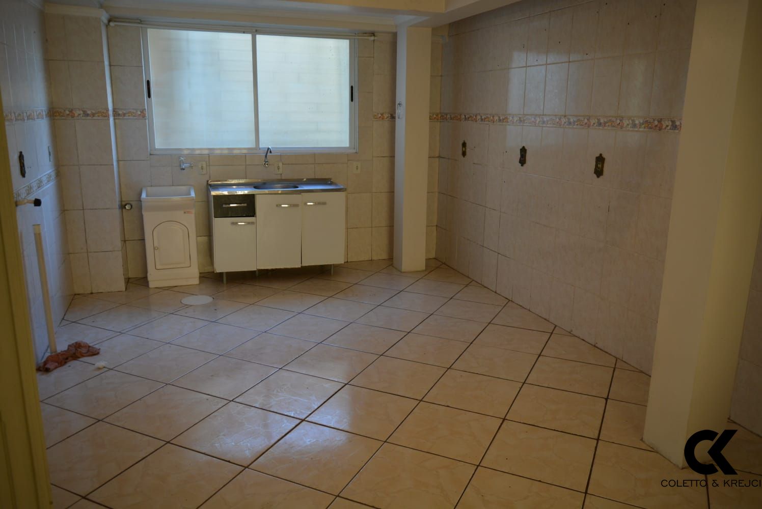 Apartamento à venda com 2 quartos, 103m² - Foto 11