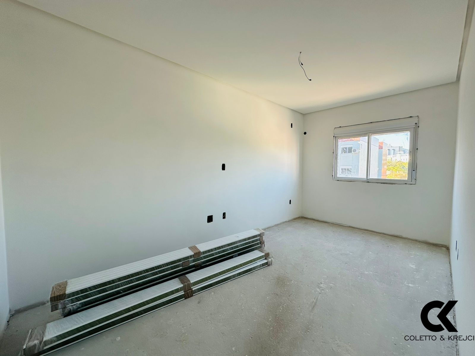 Apartamento à venda com 2 quartos, 67m² - Foto 5