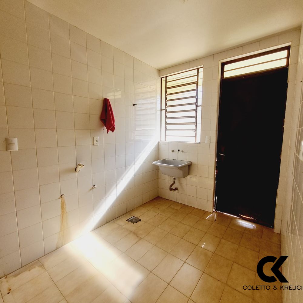 Casa, 6 quartos, 388 m² - Foto 6