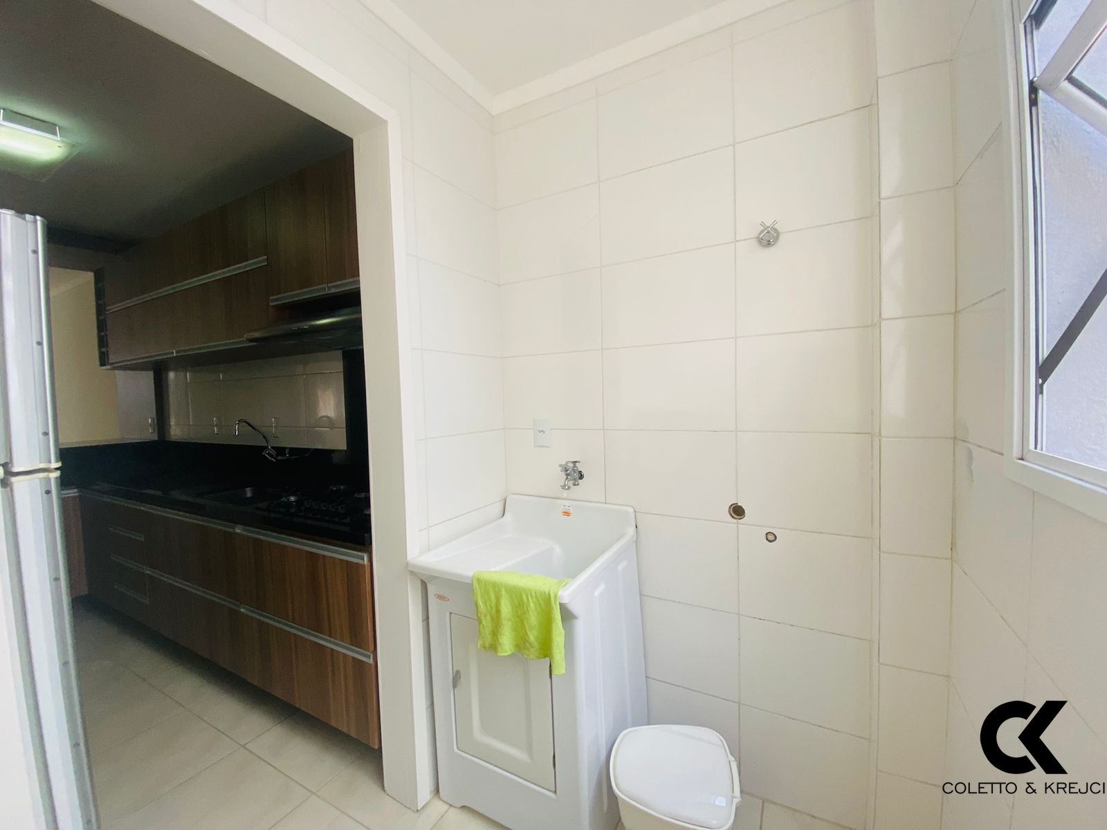 Apartamento à venda com 2 quartos, 76m² - Foto 18