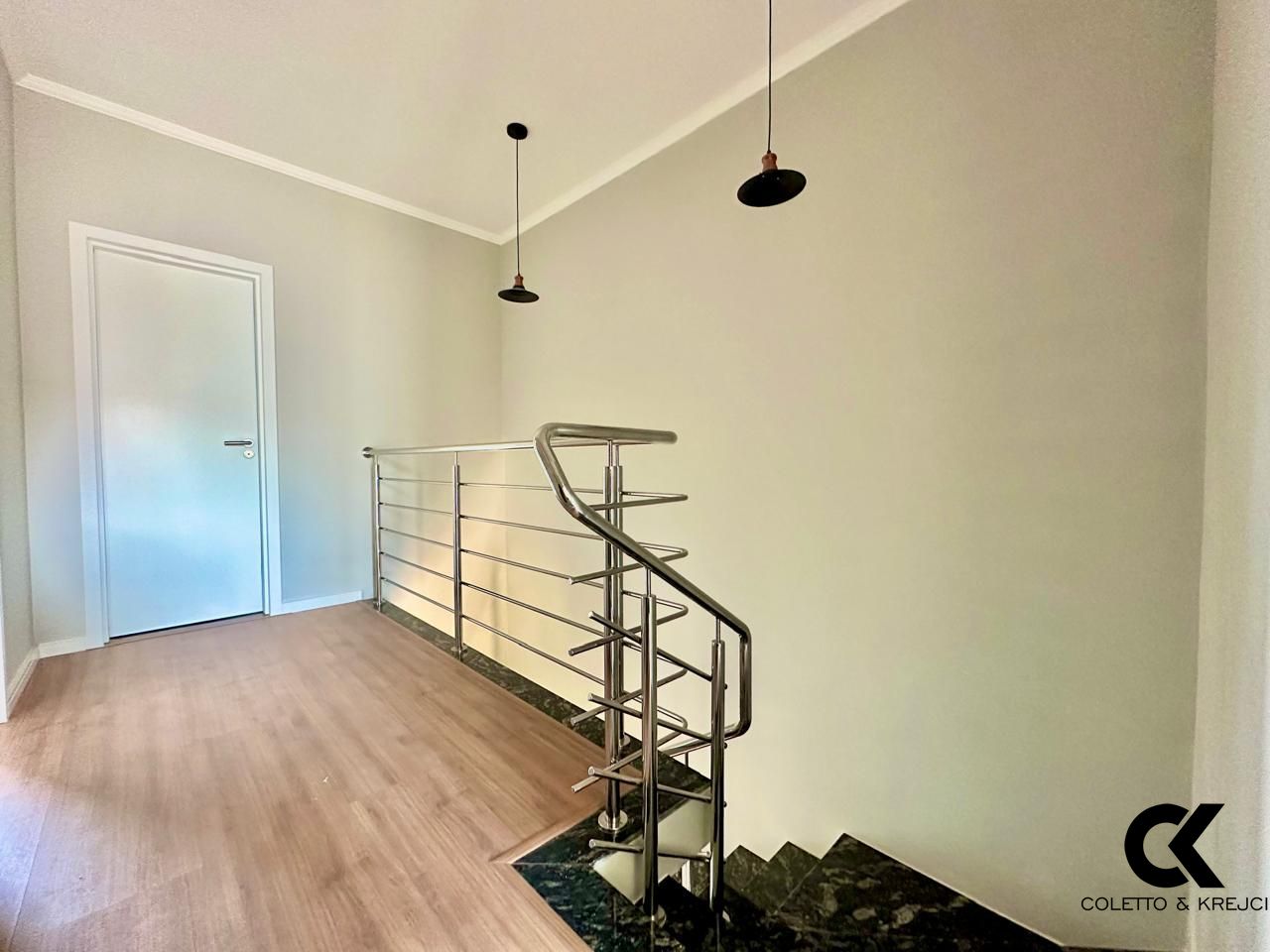 Casa à venda com 3 quartos, 168m² - Foto 8