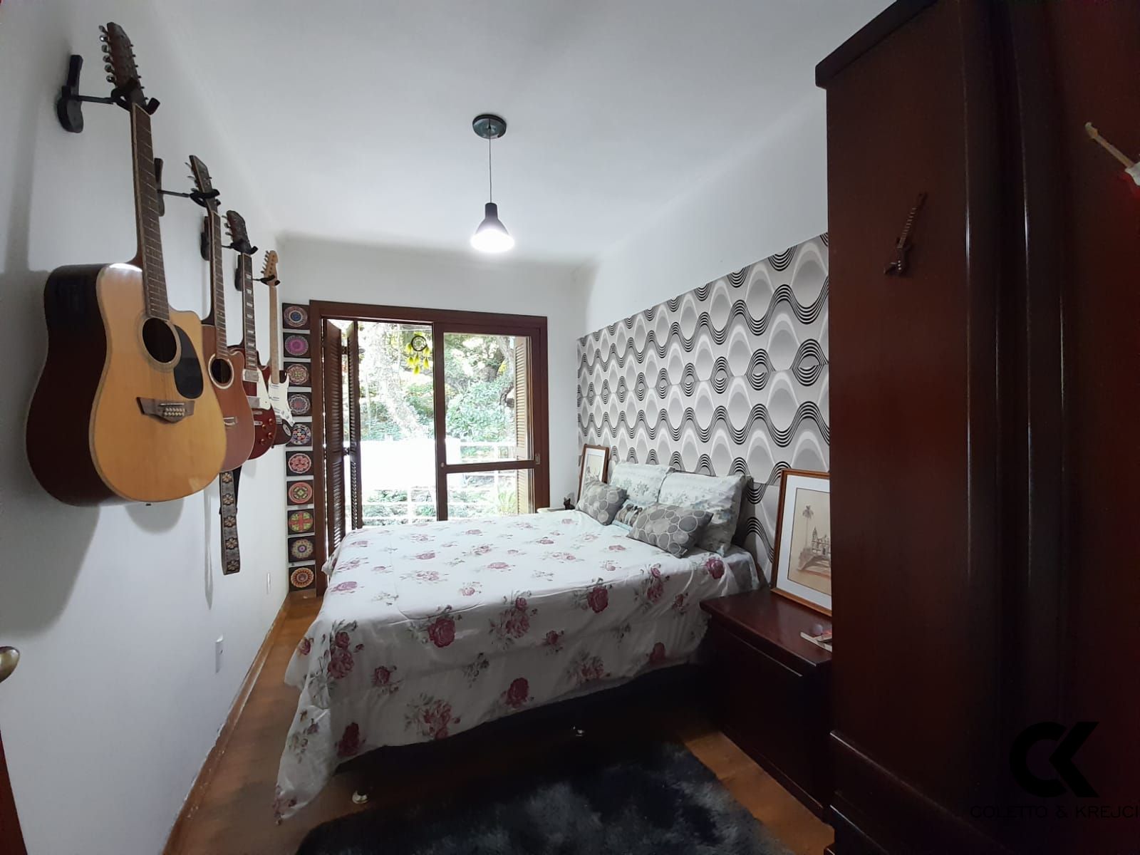 Casa à venda com 3 quartos, 220m² - Foto 19