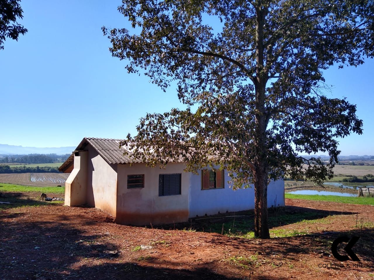 Chácara à venda com 3 quartos, 10840m² - Foto 2