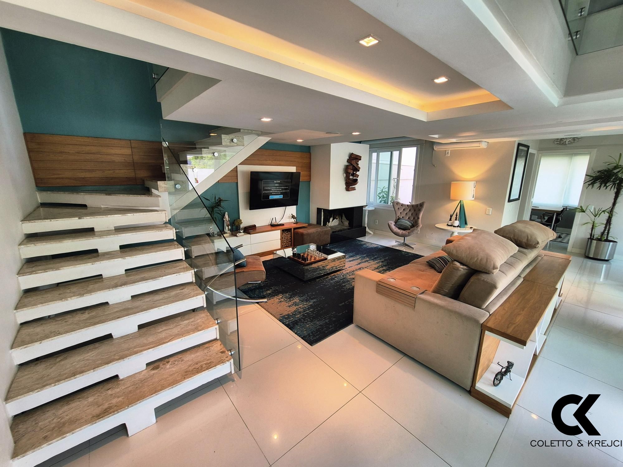 Casa, 3 quartos, 278 m² - Foto 2