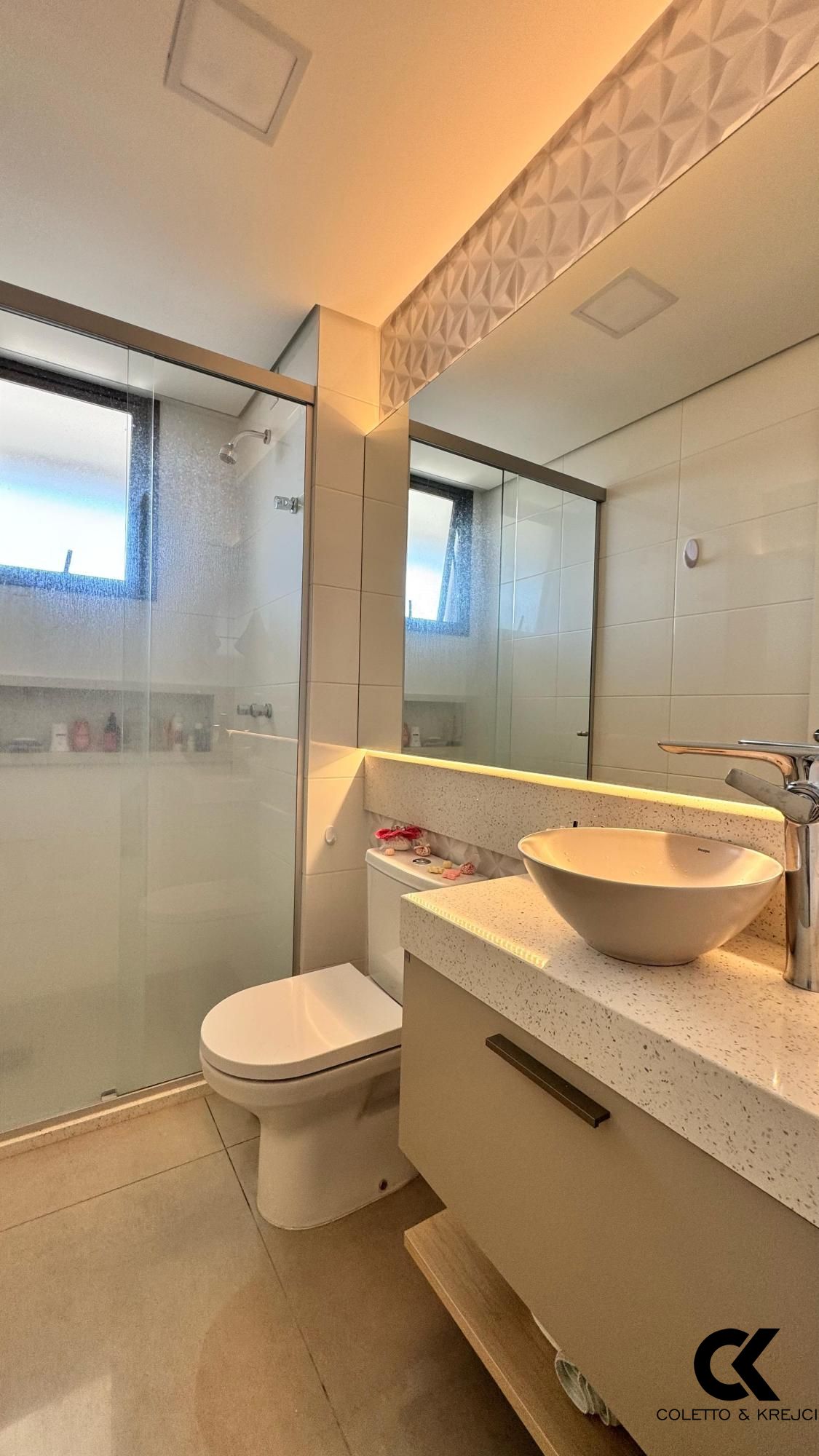 Apartamento à venda com 3 quartos, 137m² - Foto 15