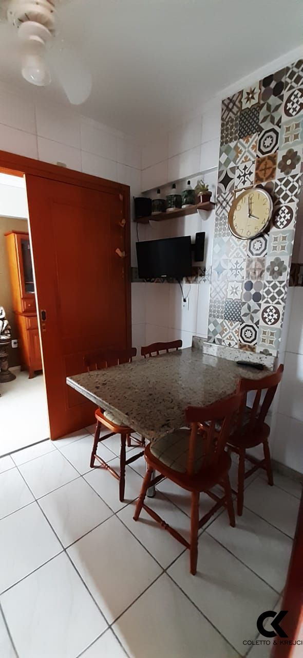 Apartamento à venda com 3 quartos, 115m² - Foto 10