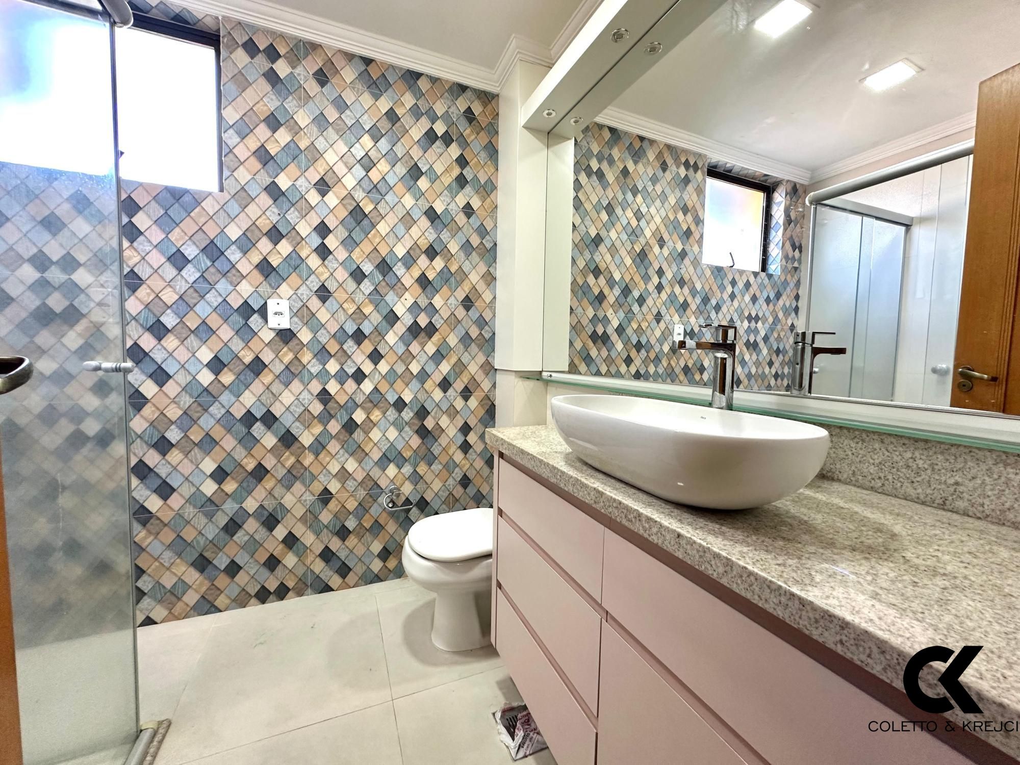 Apartamento à venda com 3 quartos, 124m² - Foto 15