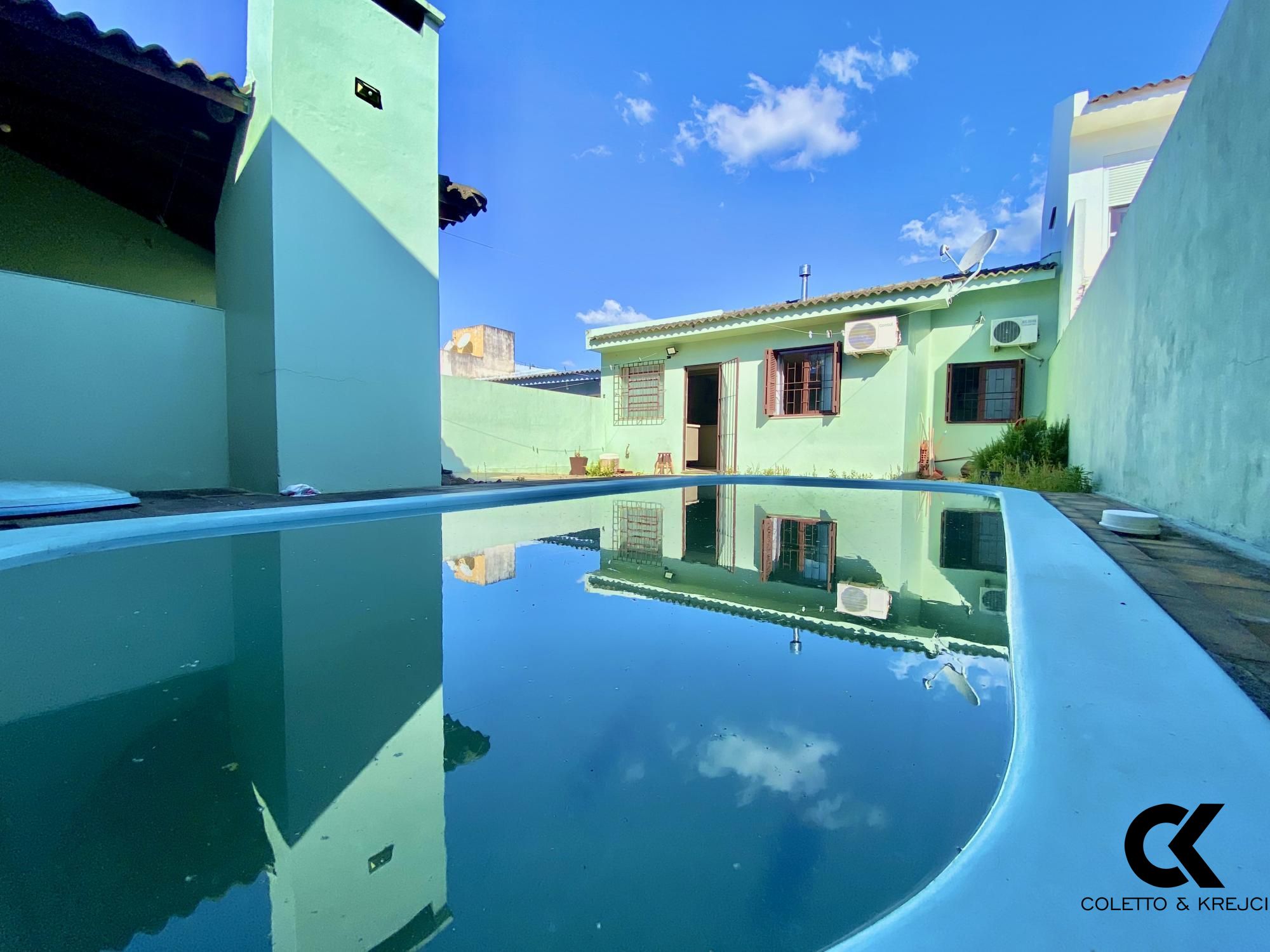 Casa, 3 quartos, 90 m² - Foto 1