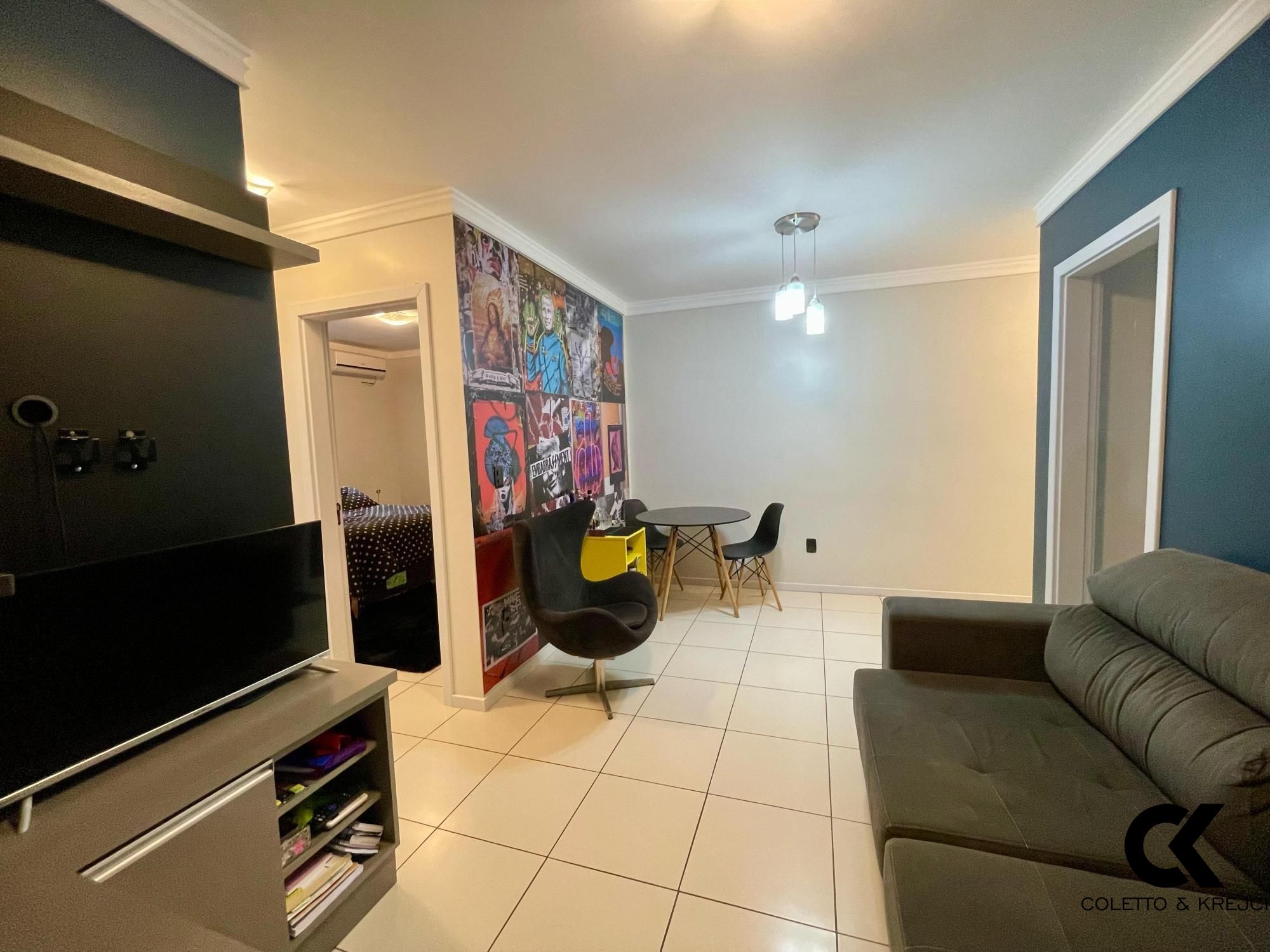 Apartamento à venda com 2 quartos, 58m² - Foto 2