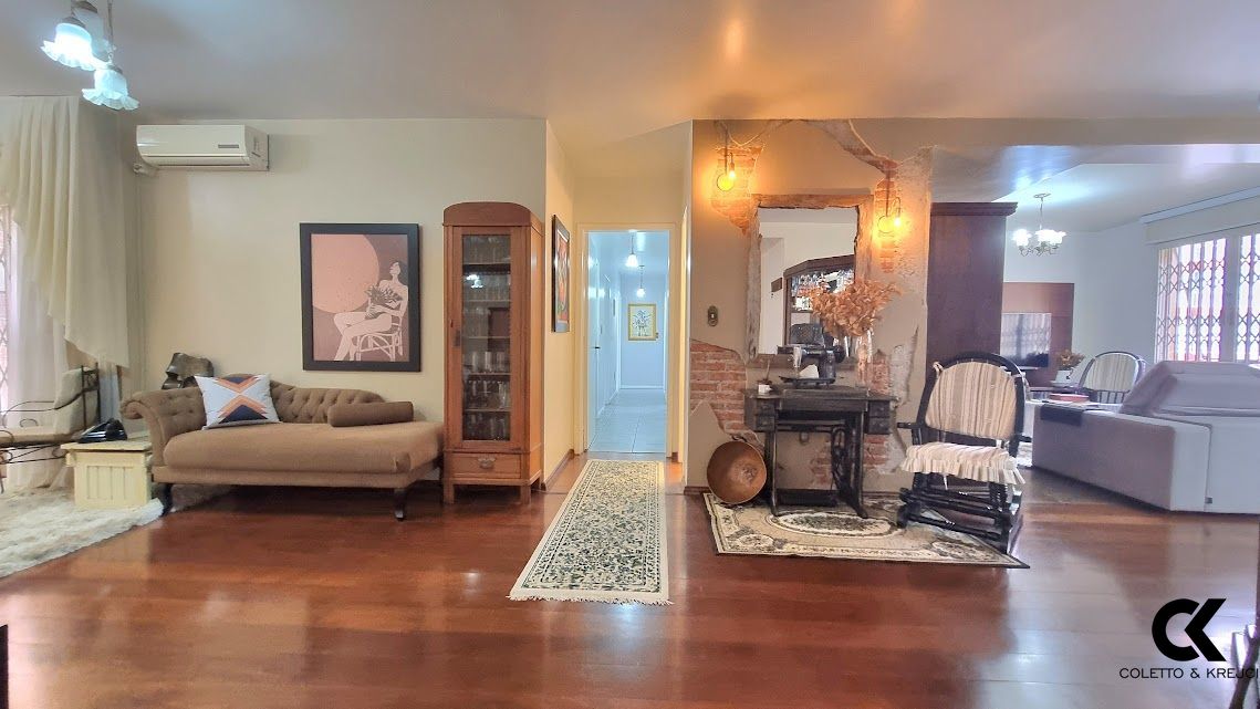 Apartamento, 3 quartos, 224 m² - Foto 1