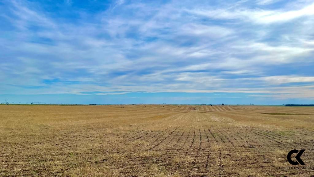 Loteamento e Condomínio à venda, 25000000m² - Foto 1